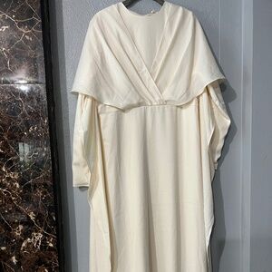Off White Veiled New York gala dress
